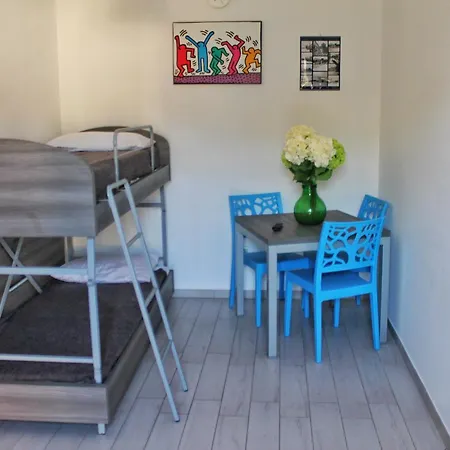 玛格丽塔度假屋 公寓 *